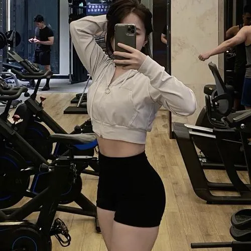 anh-gai-tap-gym-xinh-2